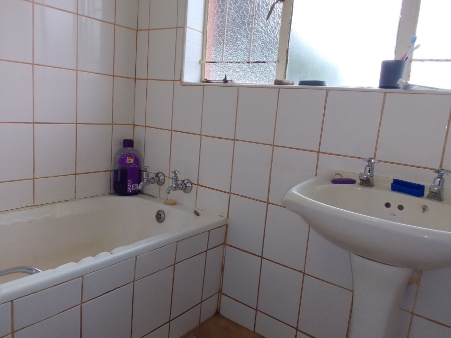 3 Bedroom Property for Sale in Geelhoutpark North West